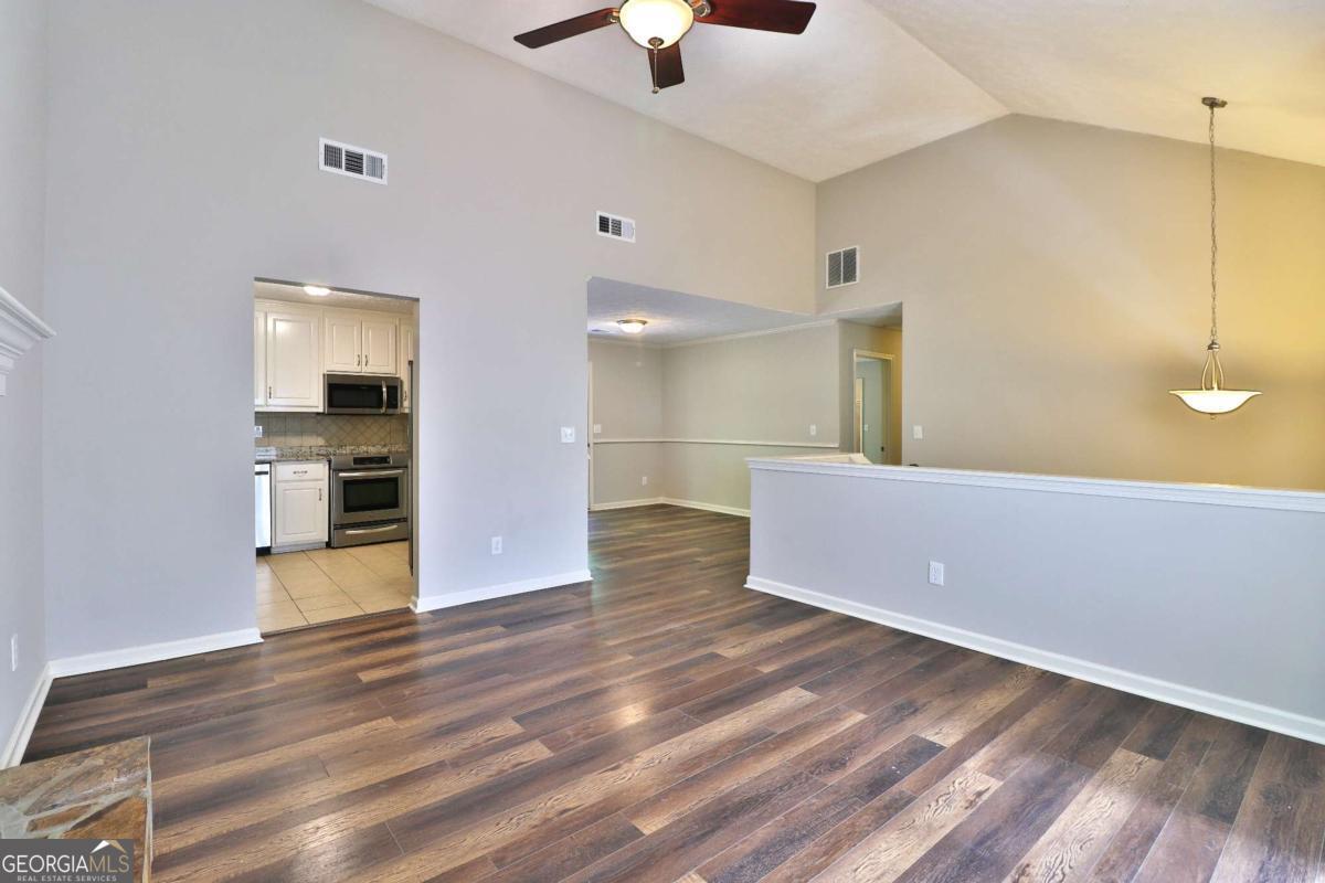 353 Fall View Court Property Photo 24