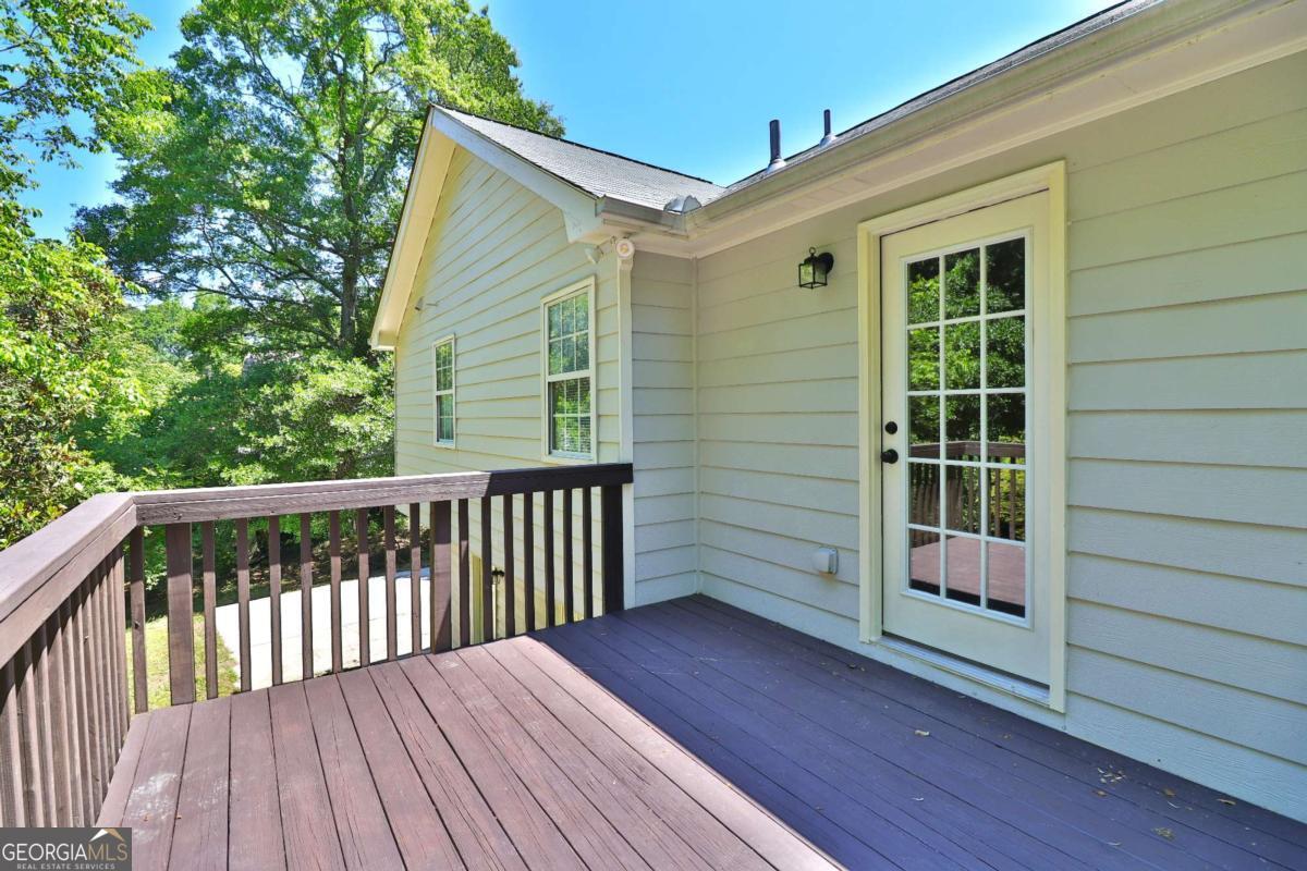 353 Fall View Court Property Photo 32