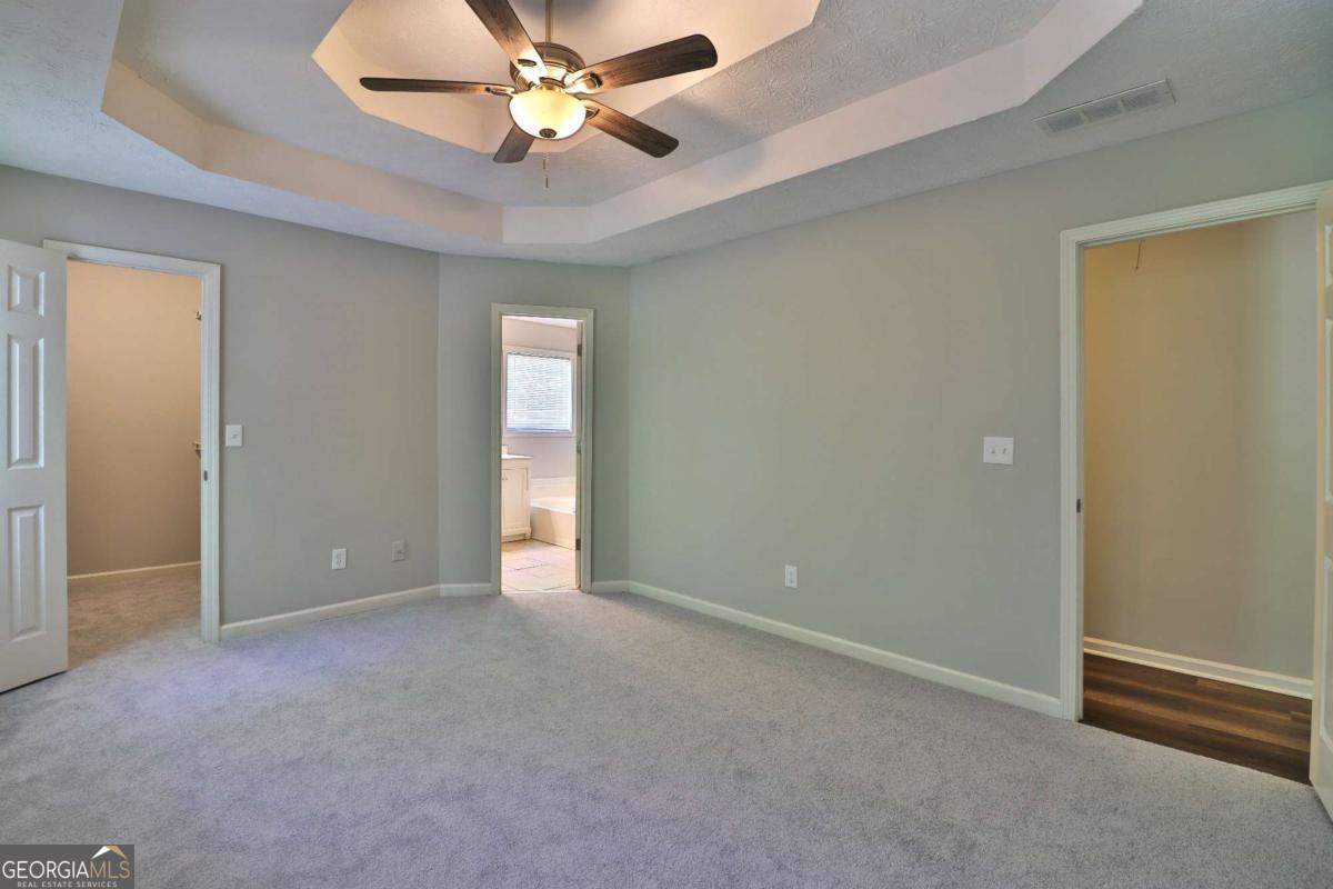 353 Fall View Court Property Photo 36