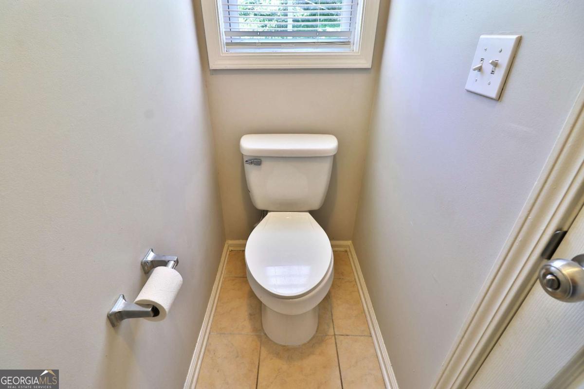 353 Fall View Court Property Photo 41