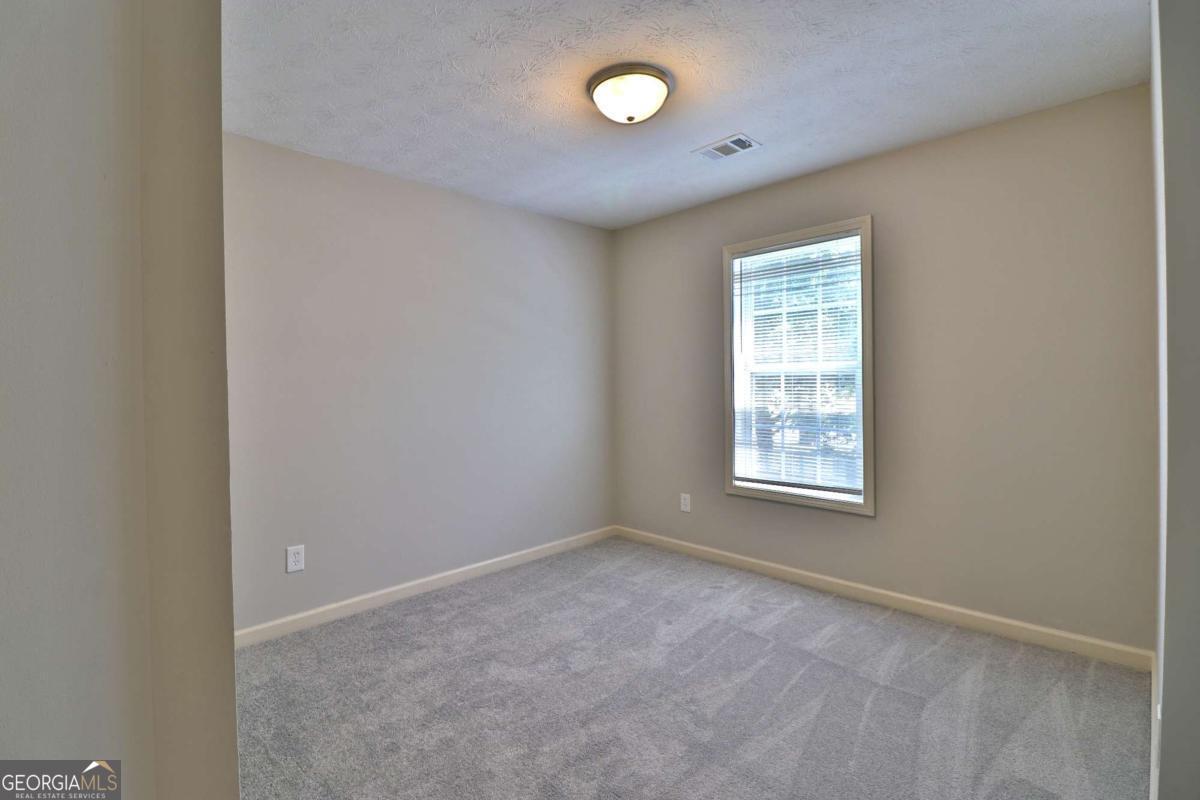 353 Fall View Court Property Photo 42
