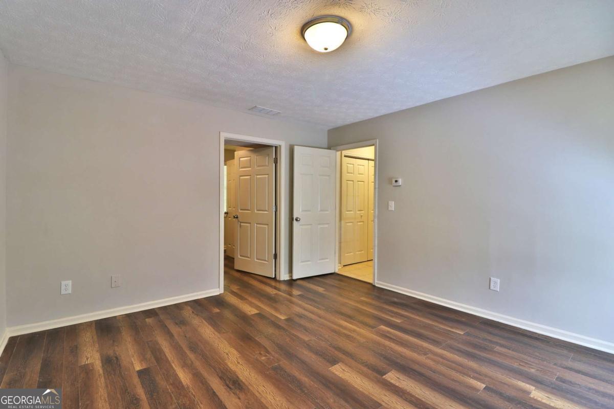 353 Fall View Court Property Photo 51