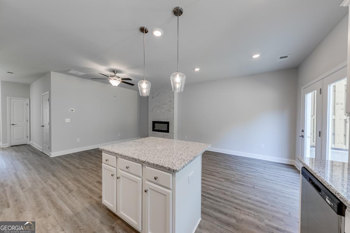 119 Greenview Court Property Photo 12