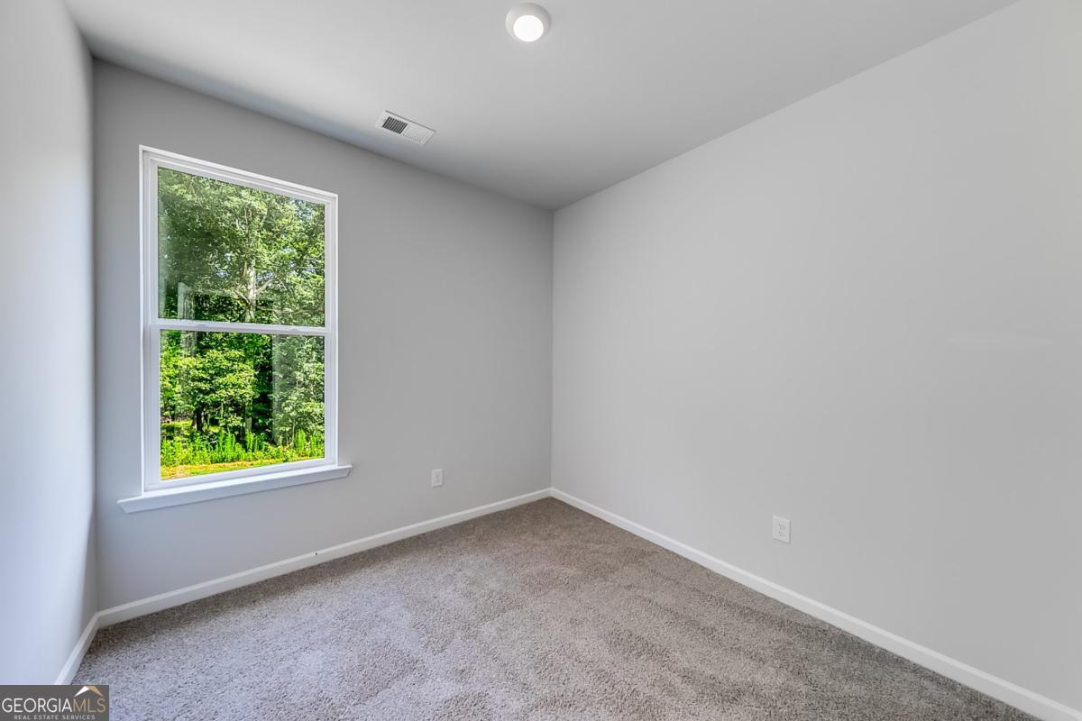 119 Greenview Court Property Photo 23
