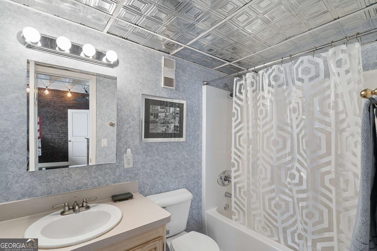 32 Peachtree Street Nw # 1603 Property Photo 26