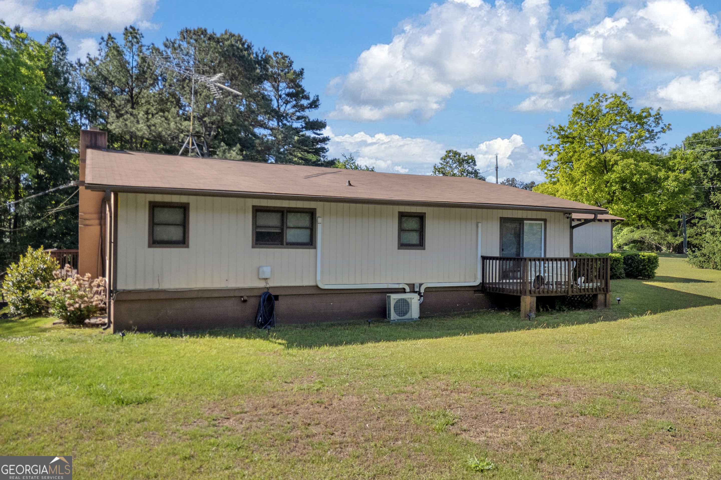 3136 Langley Road Property Photo 13