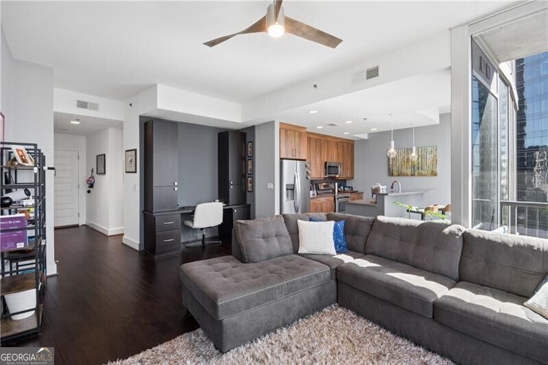 1080 Peachtree Street Ne # 1307 Property Photo 5