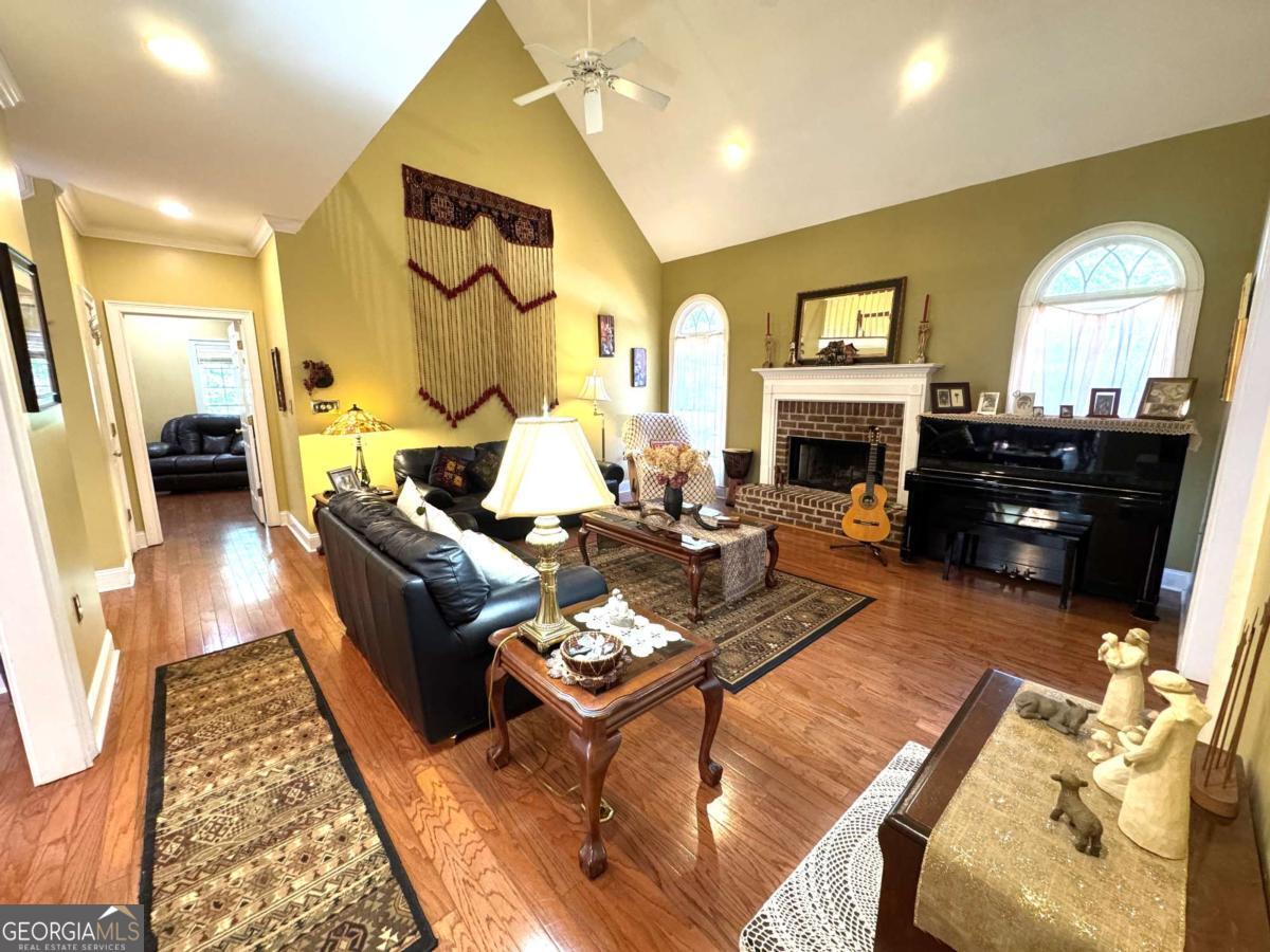 315 Millstone Circle Property Photo 3