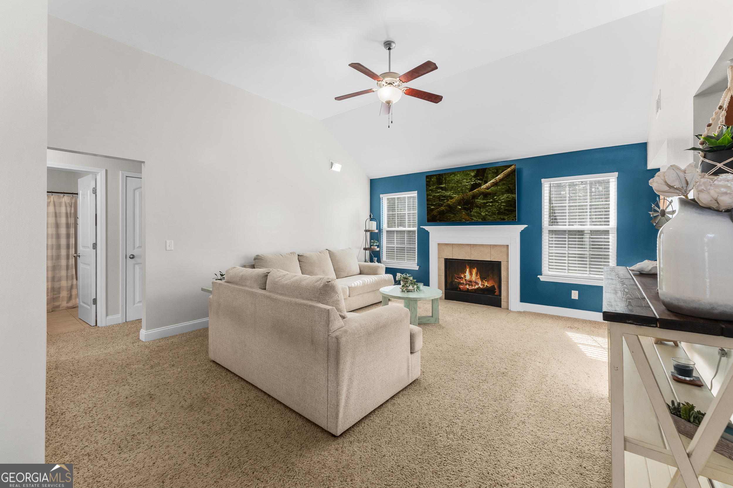 40 Abigail Circle Property Photo 8