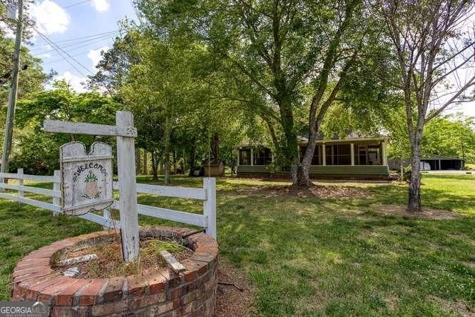 125 East Sewell Road Property Photo 2