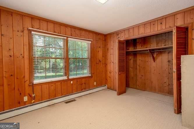 125 East Sewell Road Property Photo 32