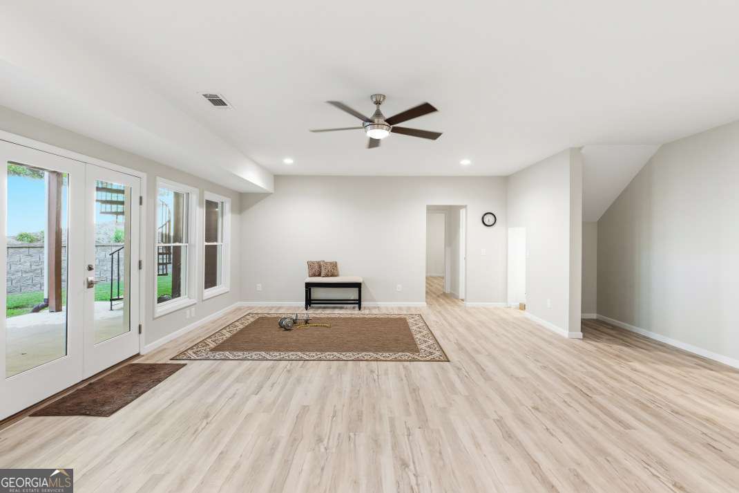 128 Gray Eagle Lane Property Photo 44