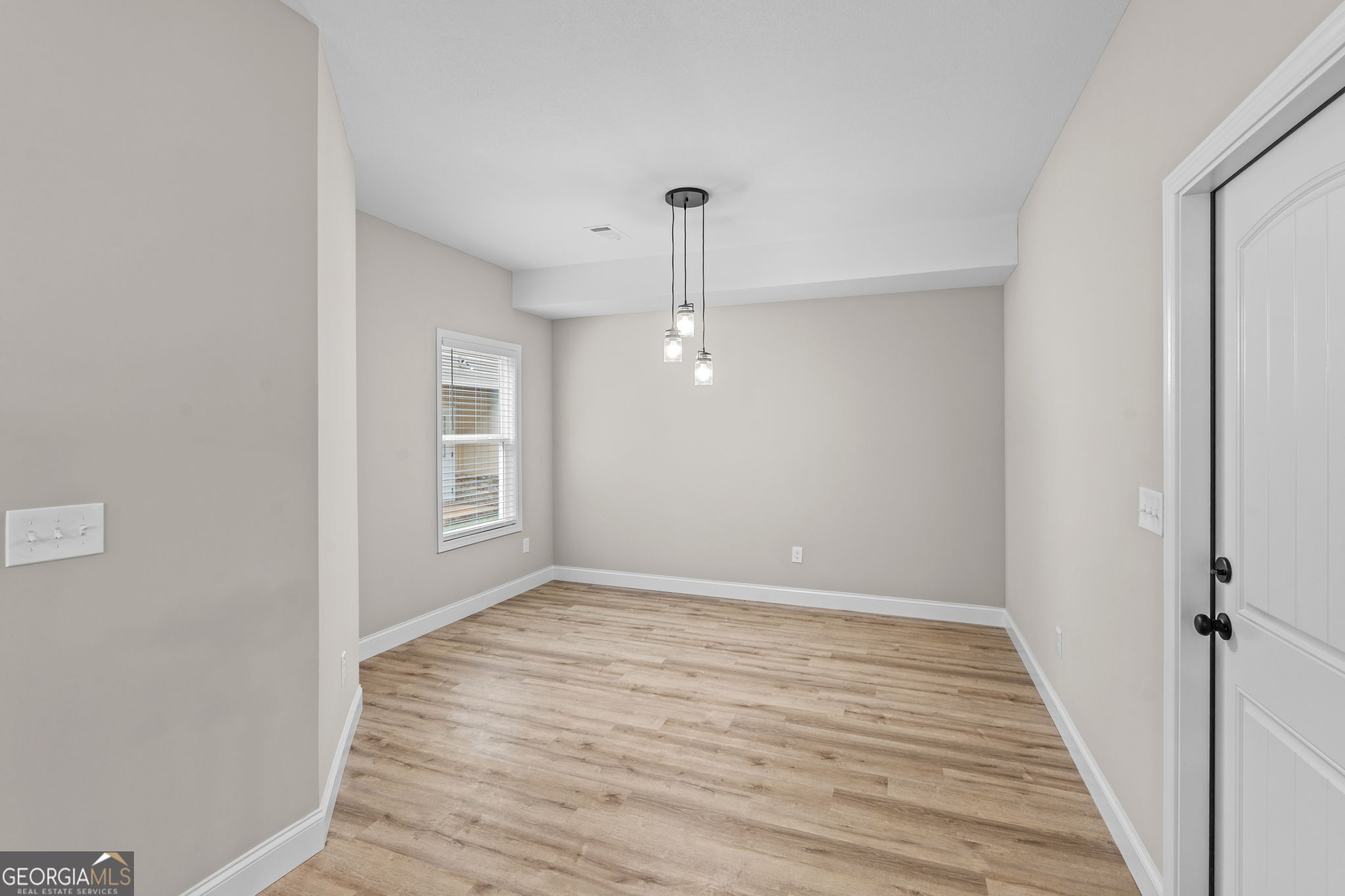 302 Beau Claire Circle Property Photo 11
