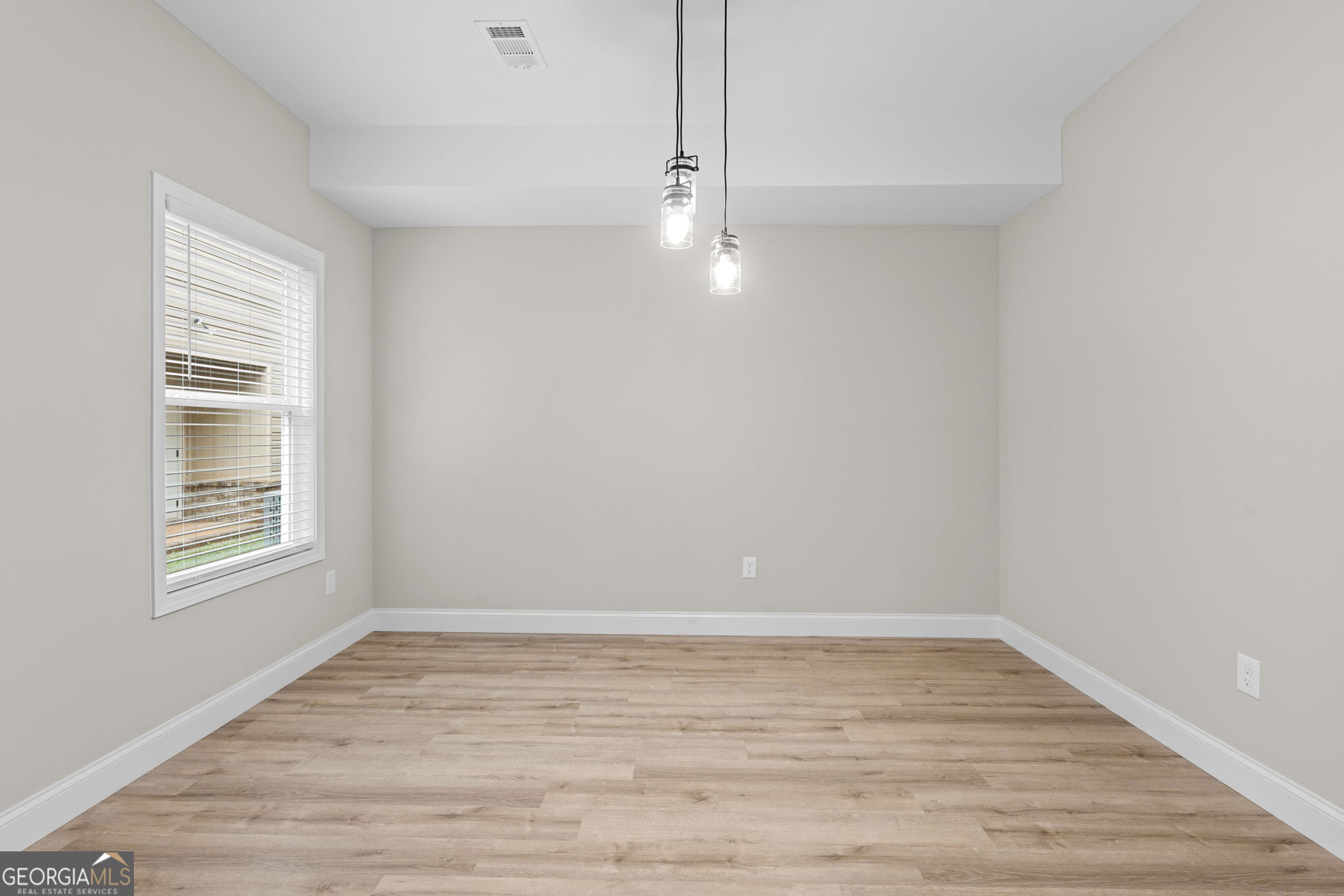 302 Beau Claire Circle Property Photo 12
