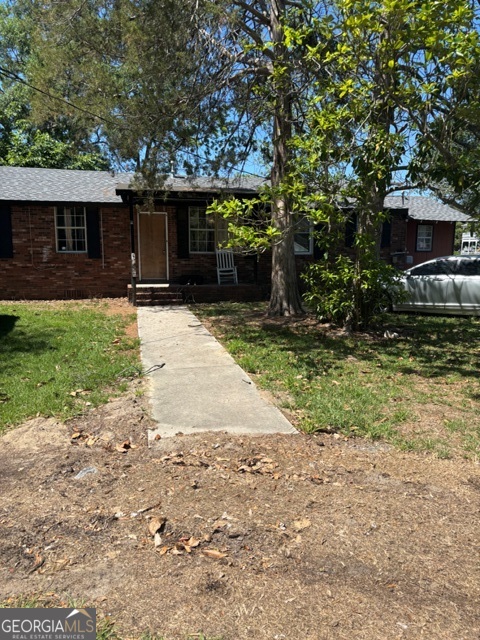 210 Cedar Street Property Photo 3