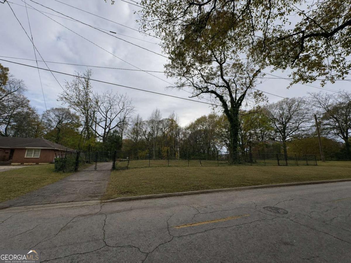 2516 Lakewood Avenue Sw Property Photo 1