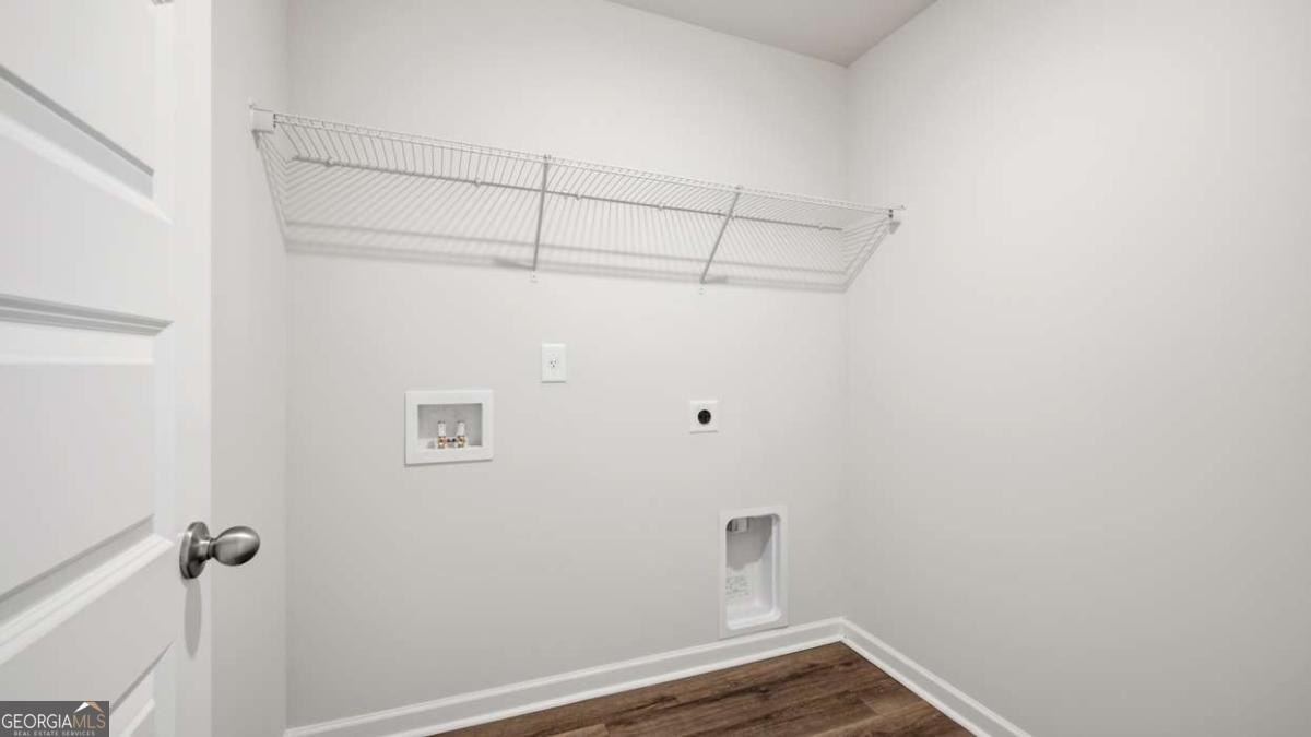 105 White Spruce Way Property Photo 19