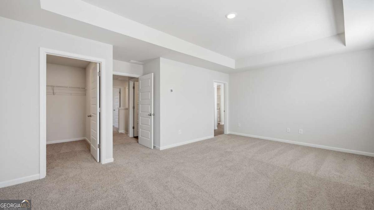 105 White Spruce Way Property Photo 21