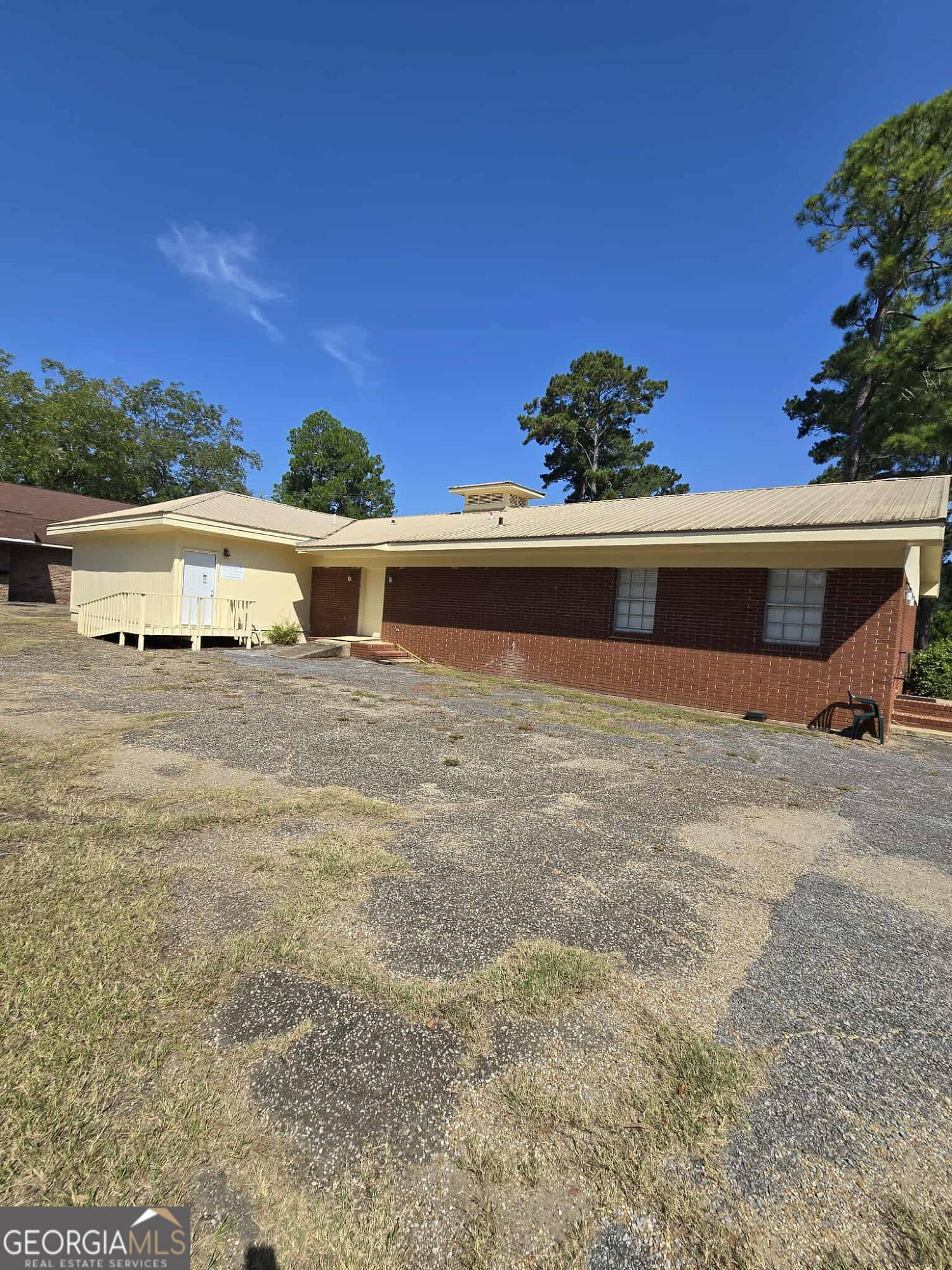 104 Maxwell Street Se Property Photo 3