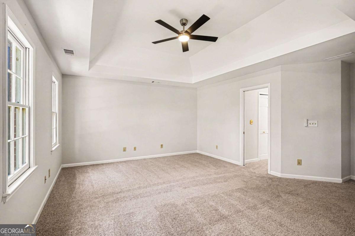 1632 Ellington Road Se Property Photo 22