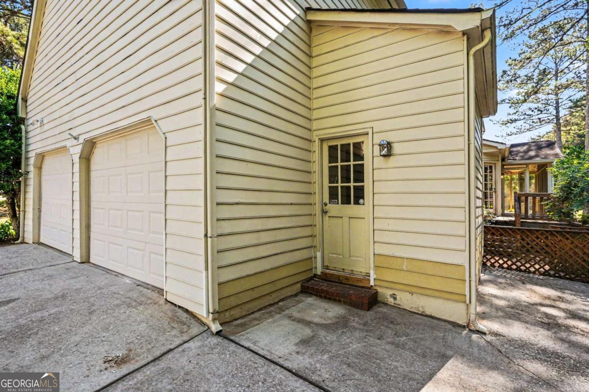 1632 Ellington Road Se Property Photo 41
