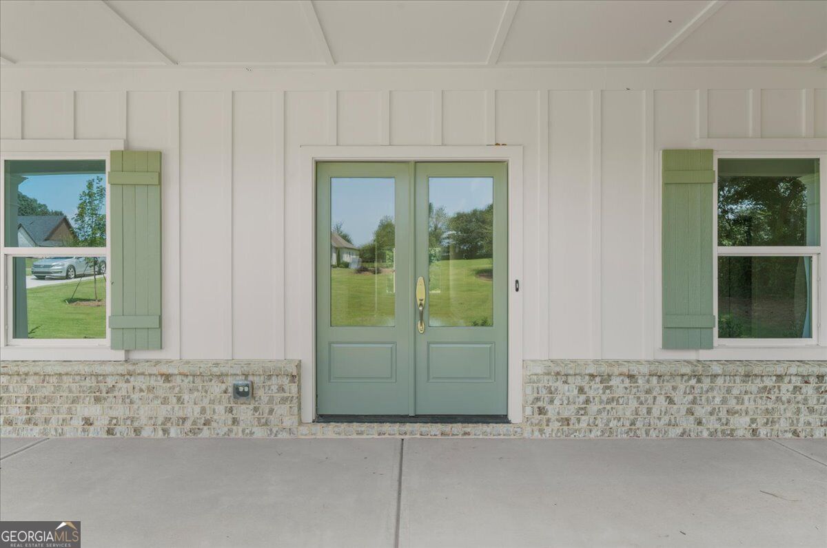 5355 Noah Road Property Photo 5