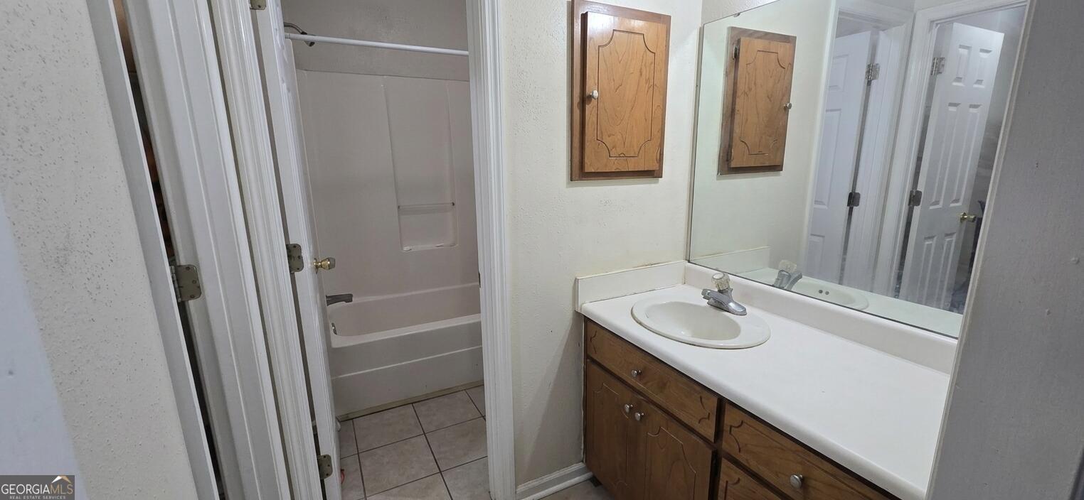 3744 Mulligan Road Property Photo 11