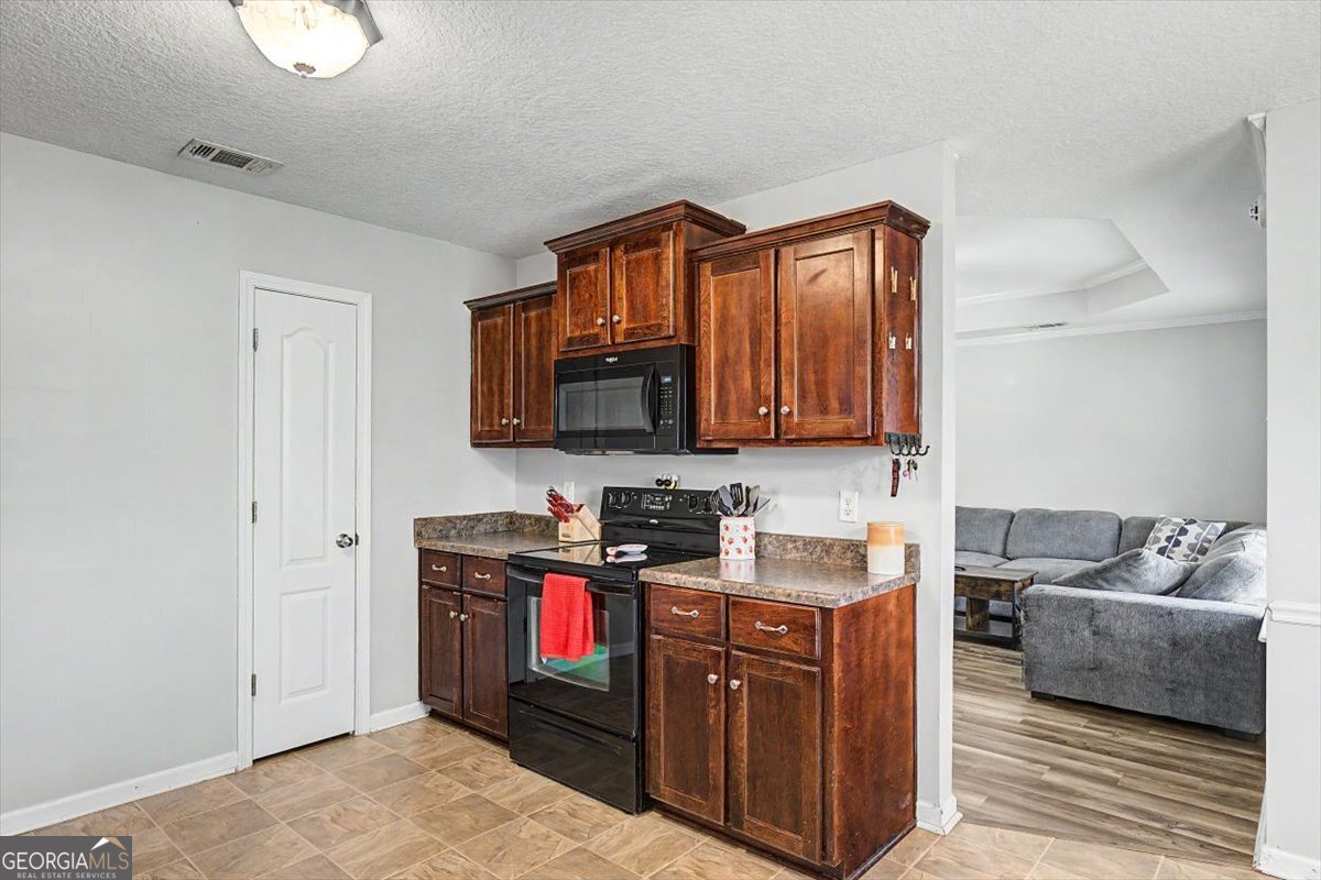 73 Mill Pond Lane Se Property Photo 11