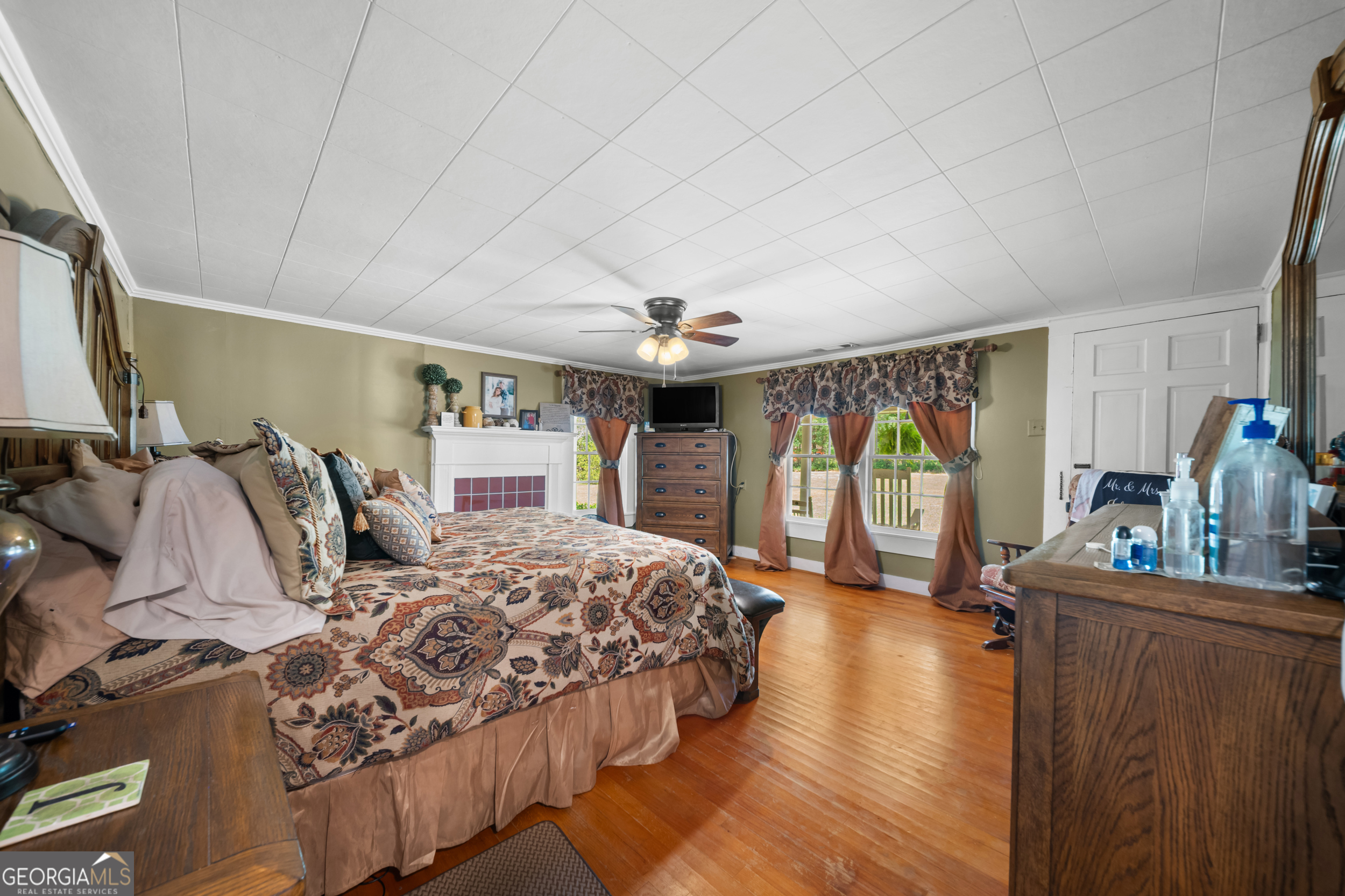 4562 Gip Road Property Photo 12