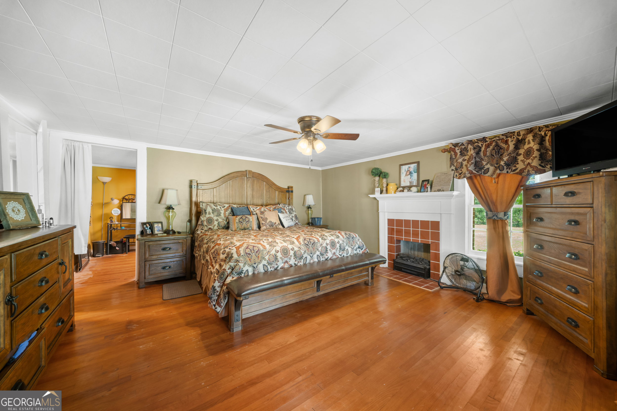 4562 Gip Road Property Photo 13
