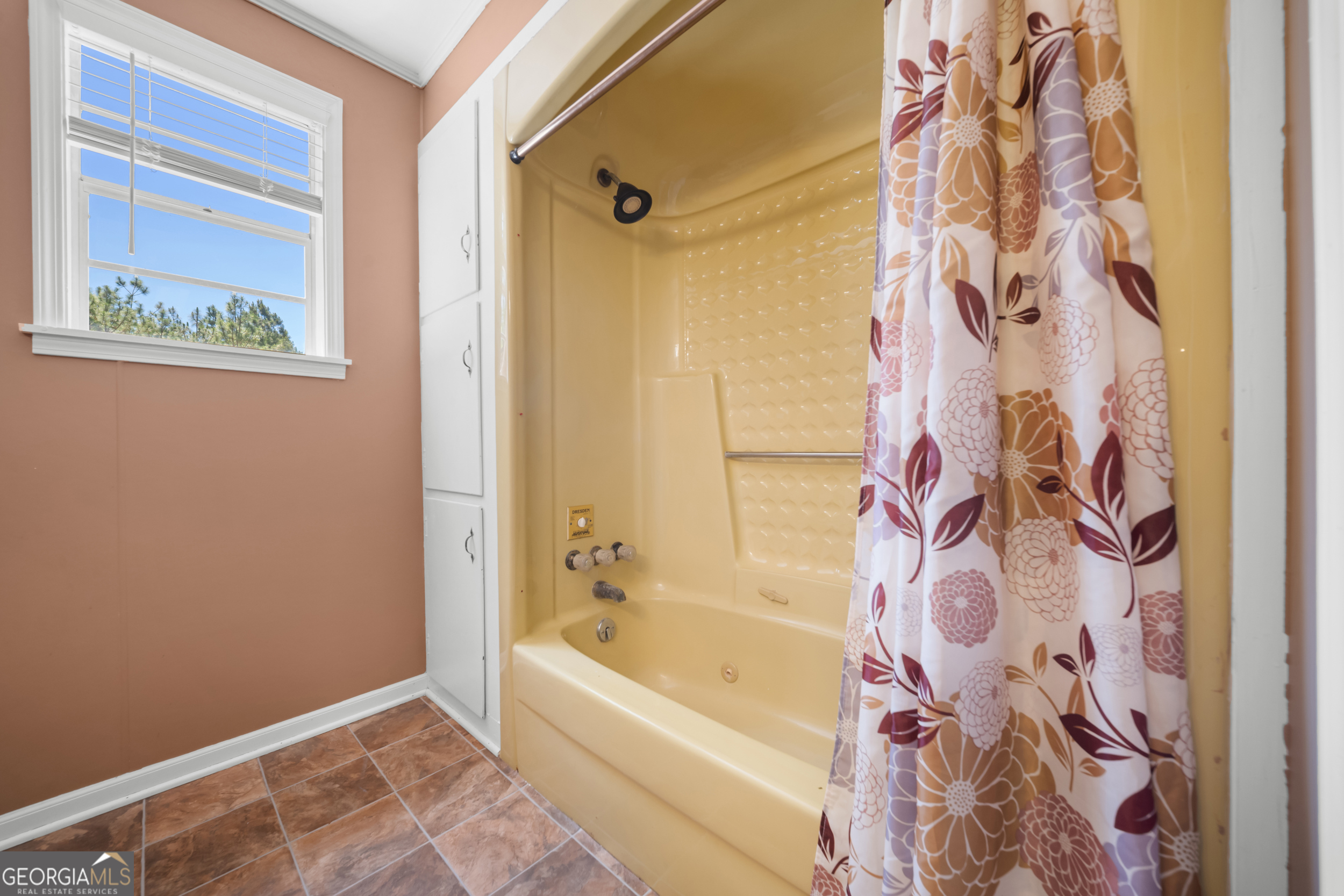 4562 Gip Road Property Photo 24