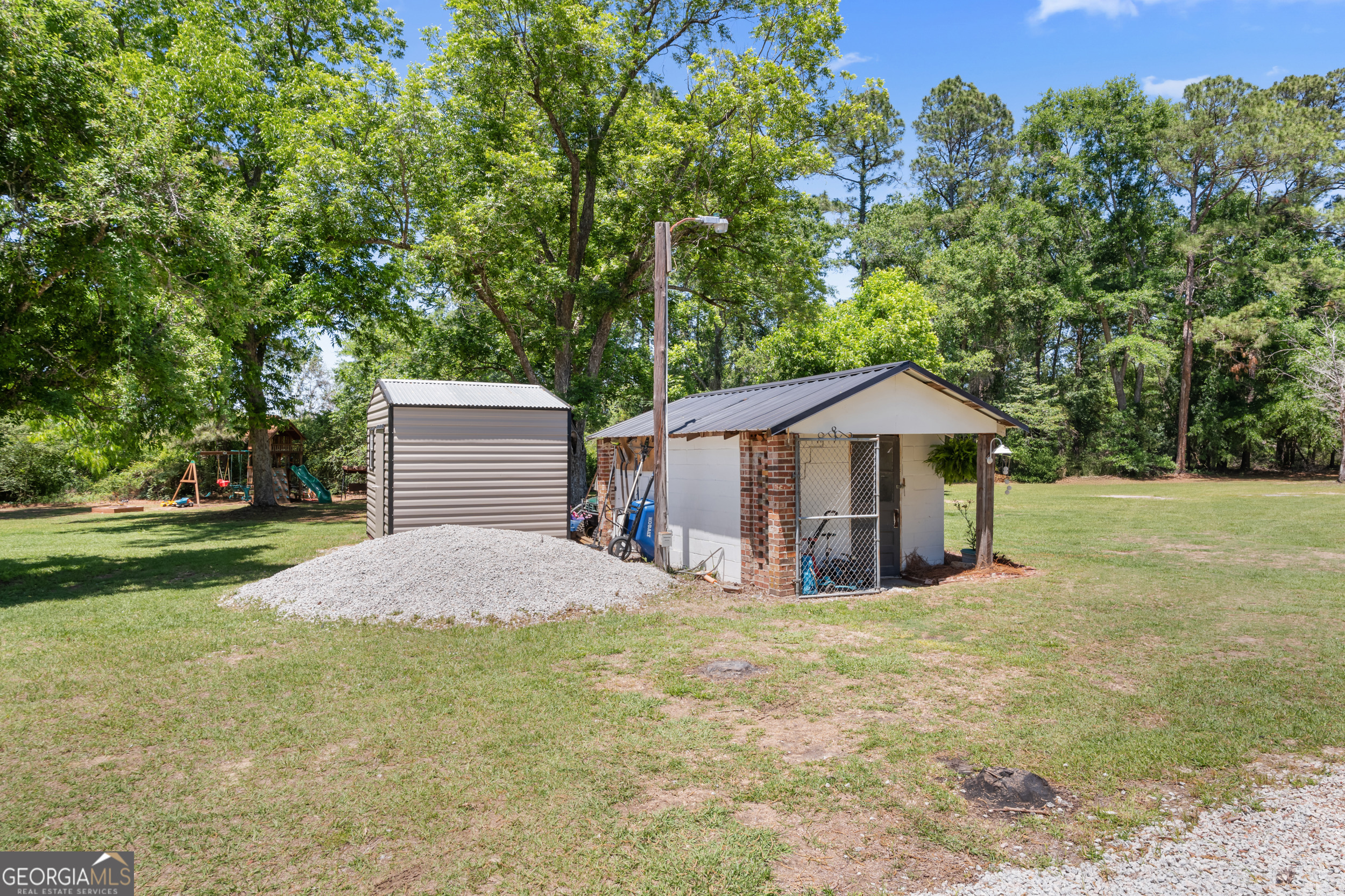 4562 Gip Road Property Photo 27