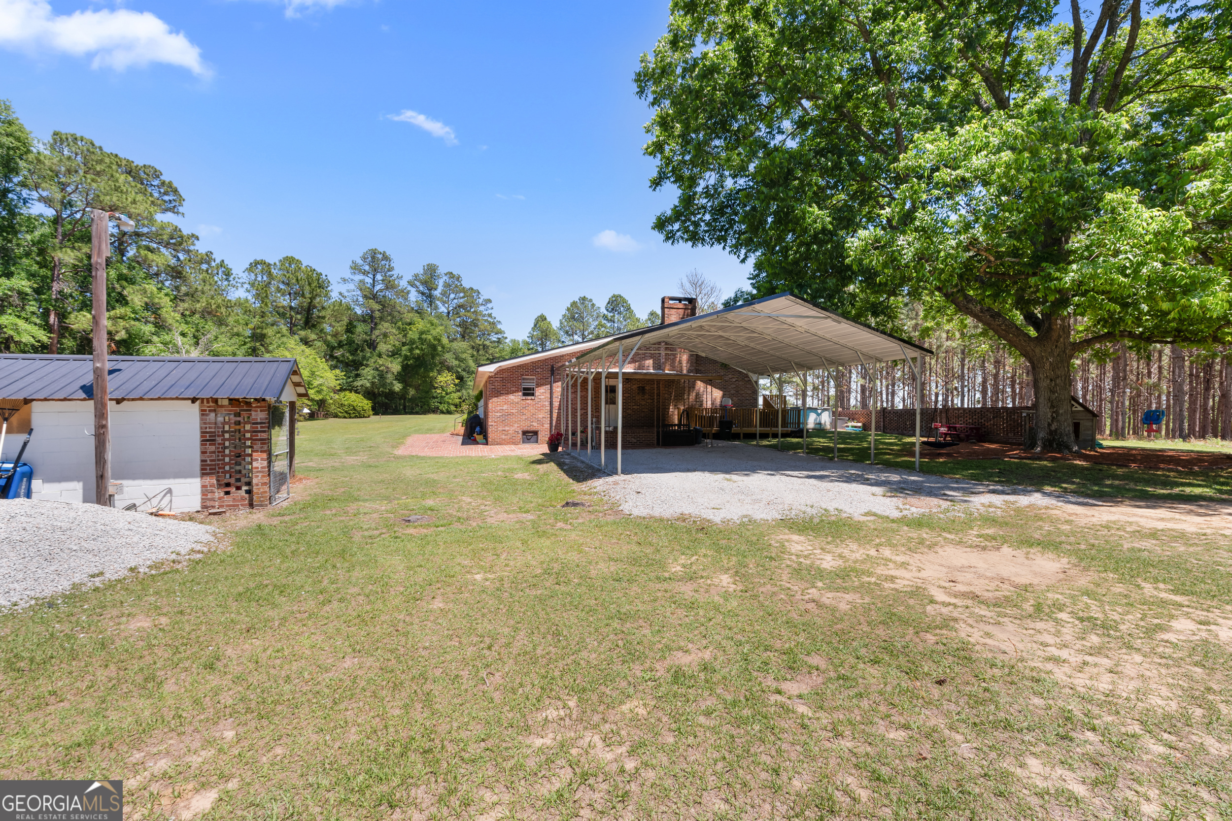4562 Gip Road Property Photo 28