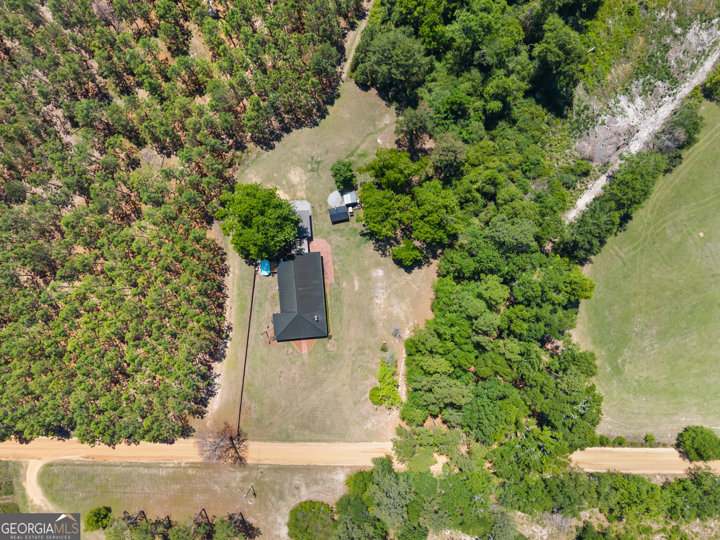 4562 Gip Road Property Photo 33