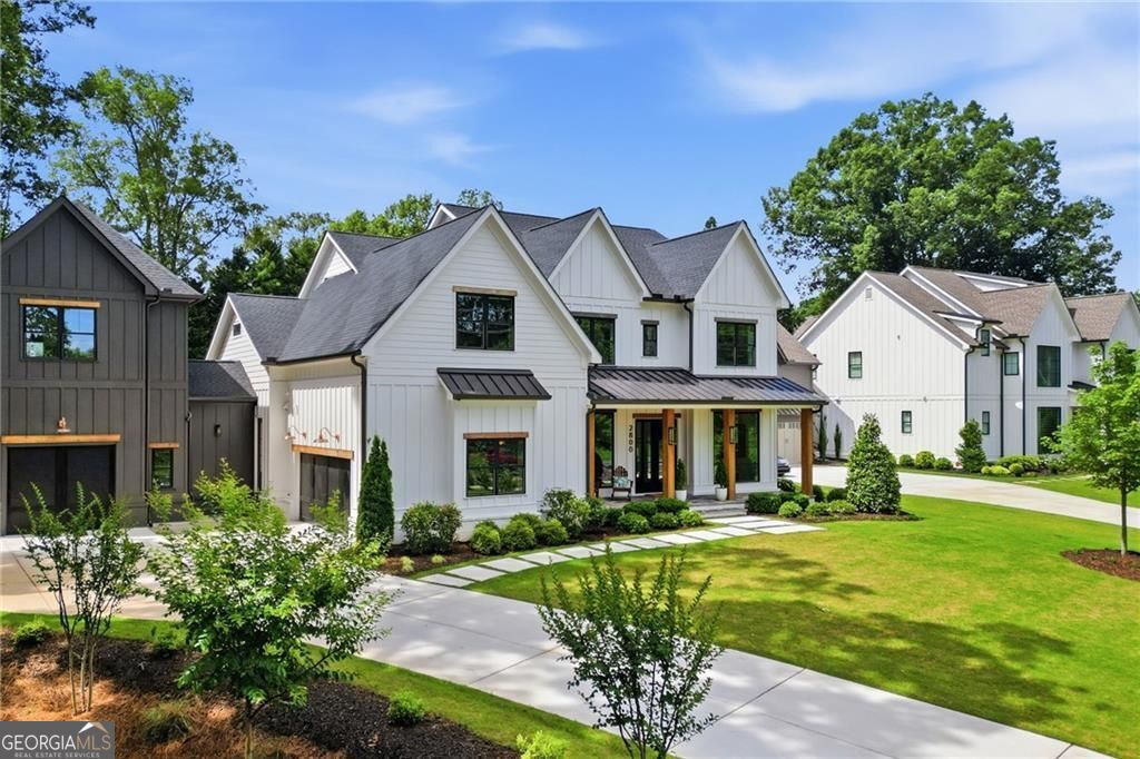 2800 Post Oak Tritt Road Property Photo 2
