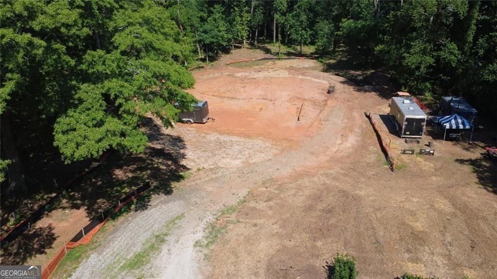 2304 Whites Mill Road Property Photo 5