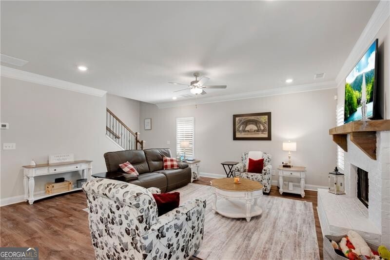 582 Eagles Nest Circle Property Photo 11