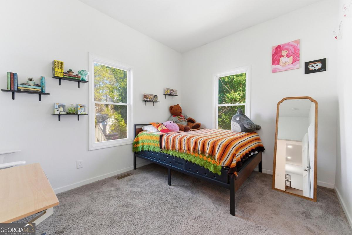902 Gaston Street Sw Property Photo 5