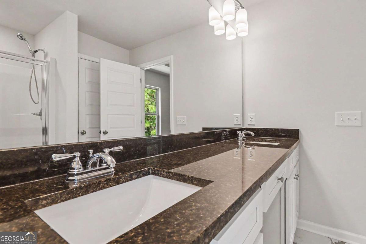 105 Mcentyre Court Property Photo 25