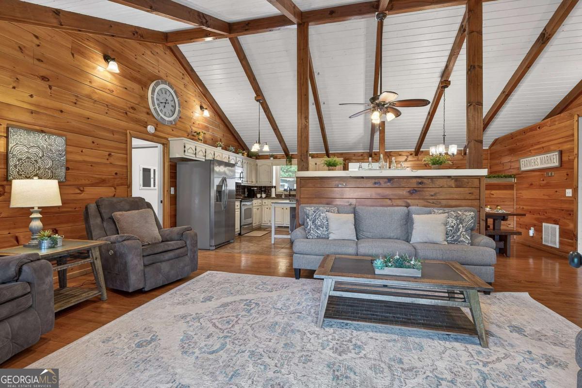 353 Sunrise Road Property Photo 9