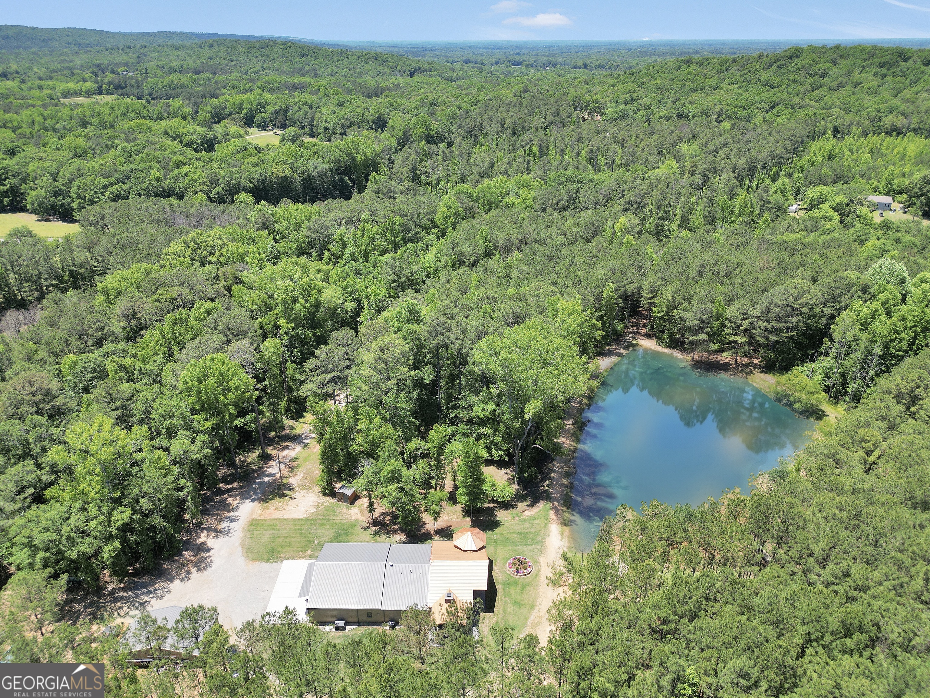 2714 Weems Road Property Photo 4