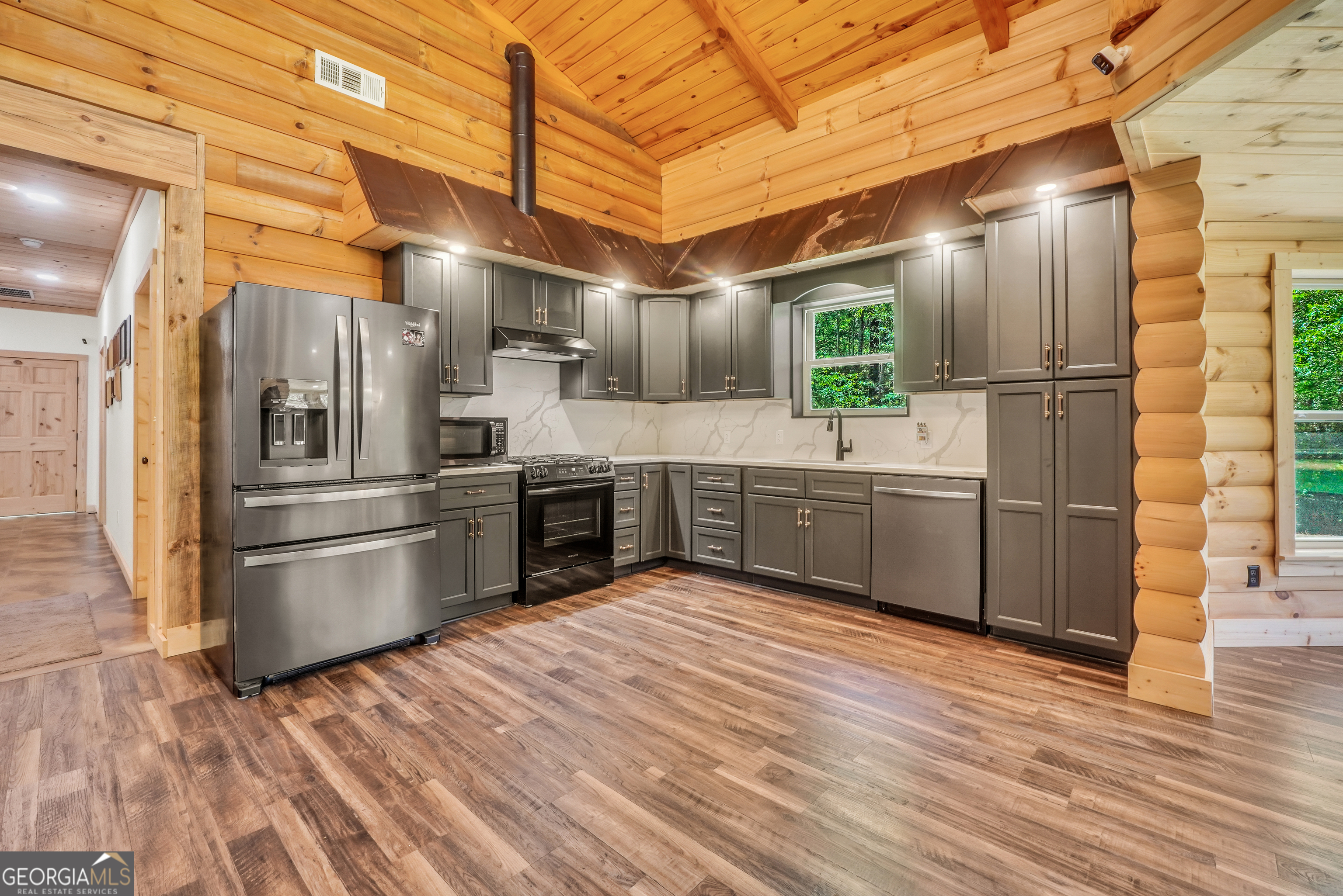 2714 Weems Road Property Photo 20