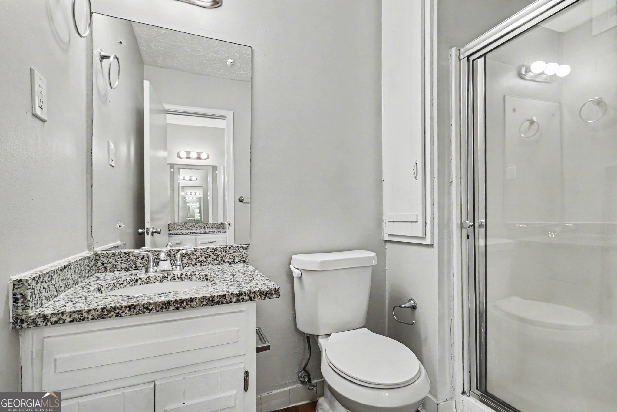 1012 Ascot Court Property Photo 15
