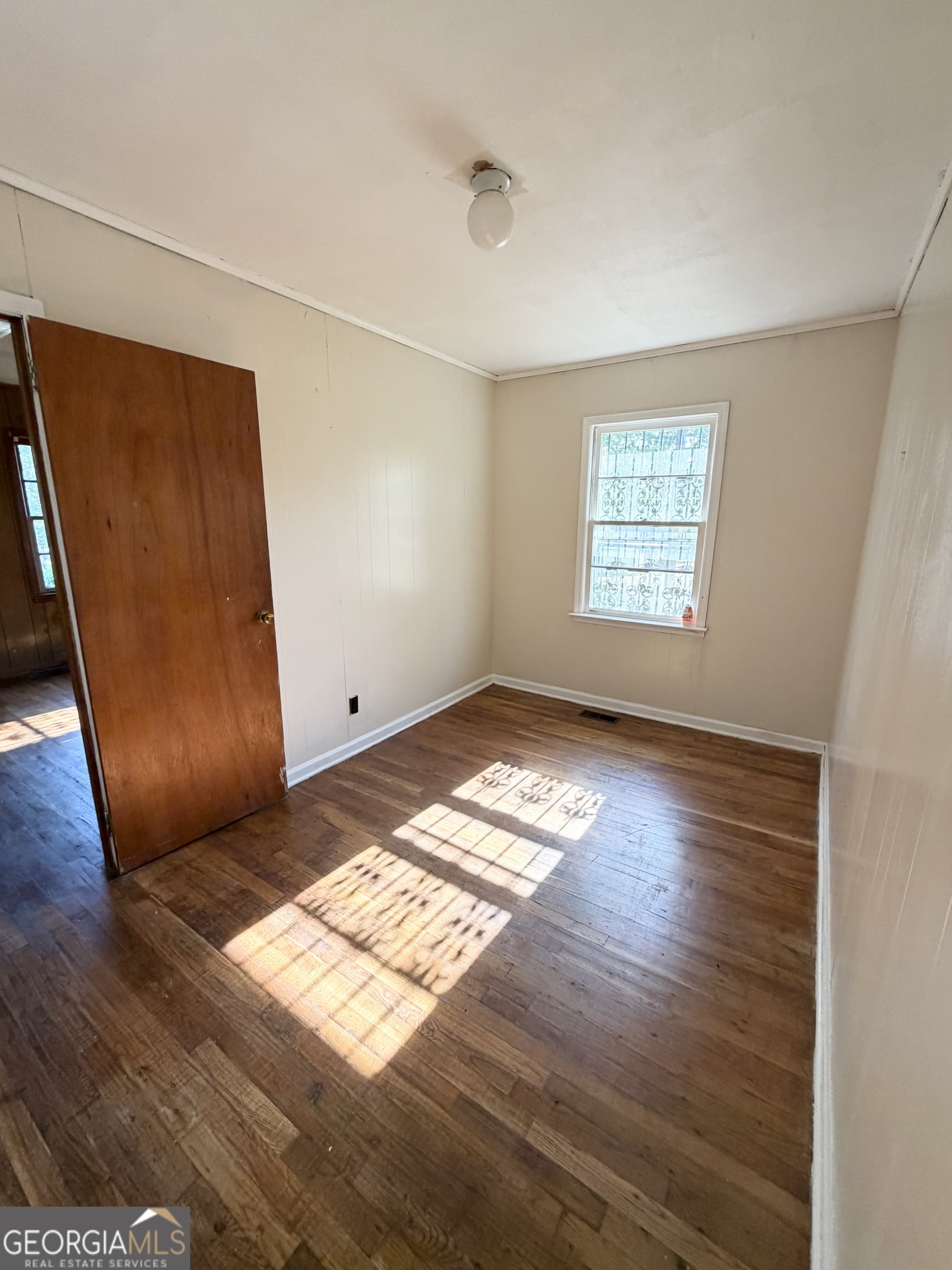 854 N 11th Avenue Property Photo 11