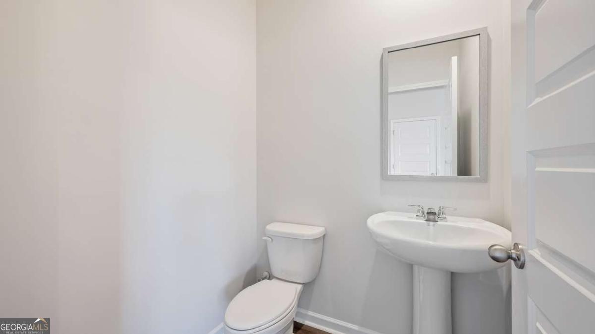 800 Pelham Way Property Photo 5