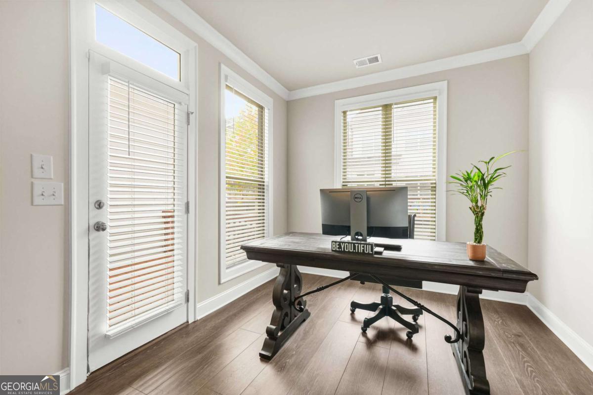 2207 Parkside Glen View Property Photo 17