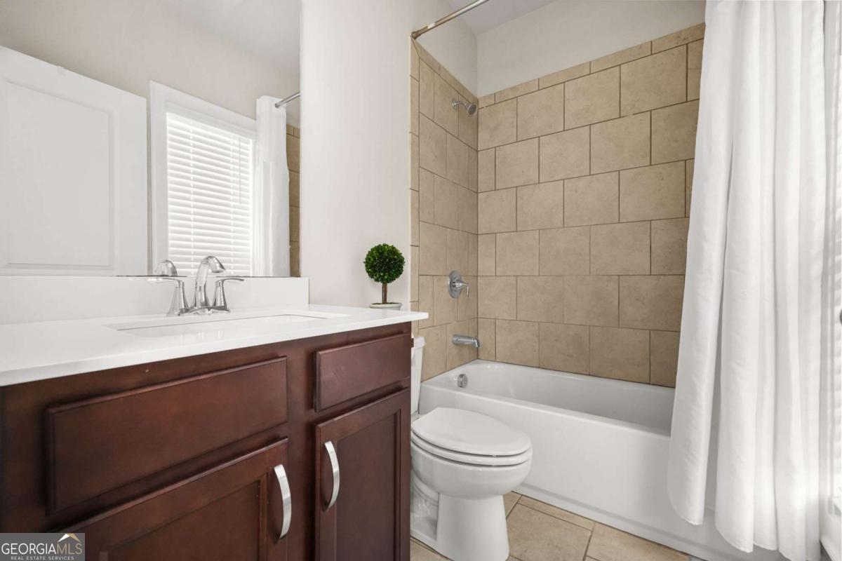 2207 Parkside Glen View Property Photo 26
