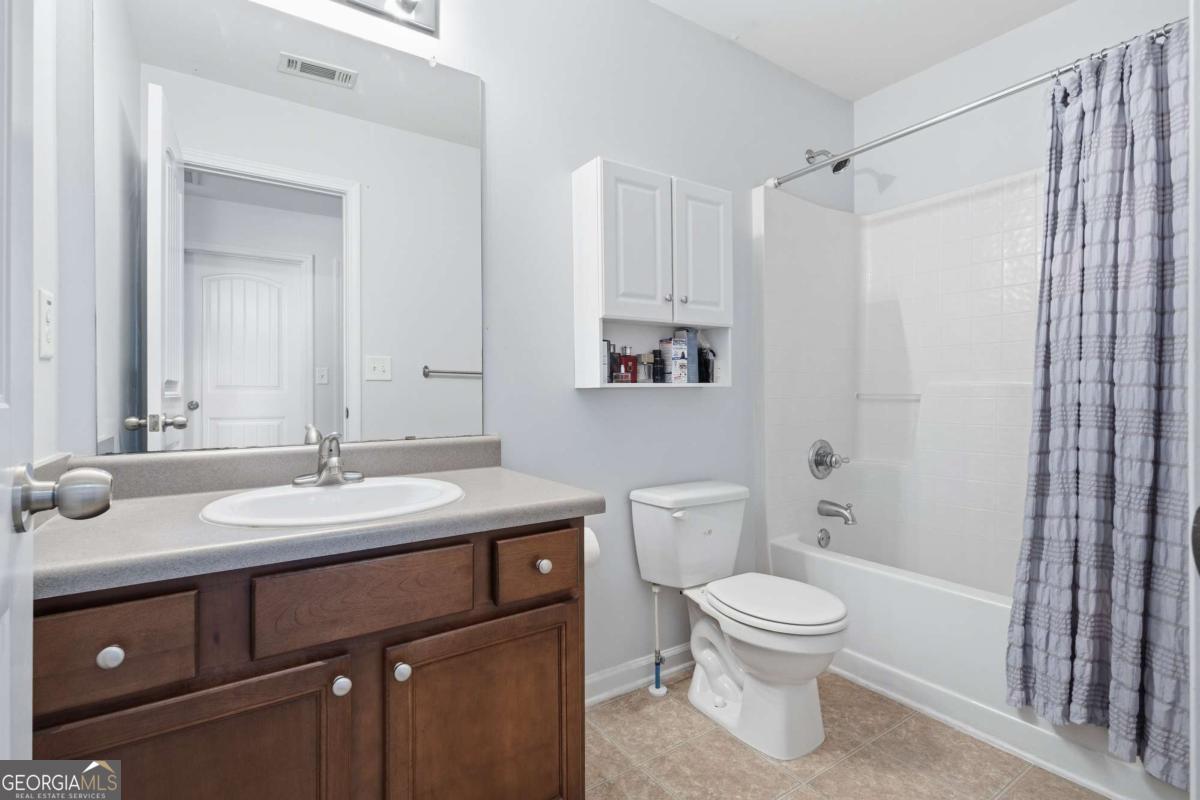 4241 Hidden Village Way Property Photo 9