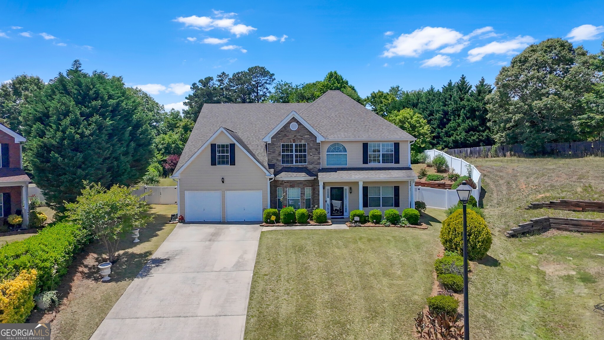 2393 Watson Fain Trail Property Photo 1