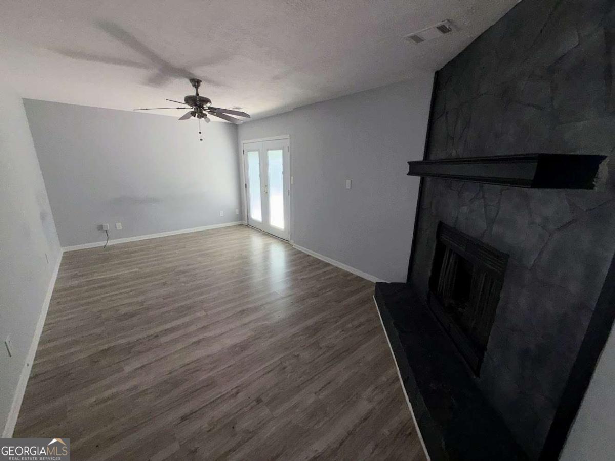 6339 Phillips Creek Drive Property Photo 2